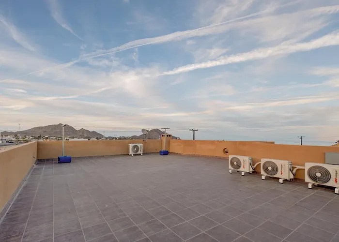 Casa Del Mar-- Sleeps 16, Pool, Ac, Wi-Fi, Near Malecon